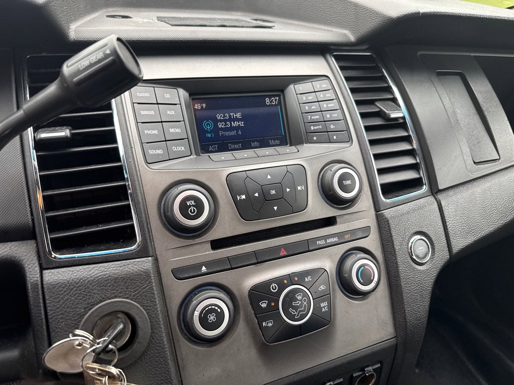 Used 2015 Ford Taurus Police Interceptor AWD image 17