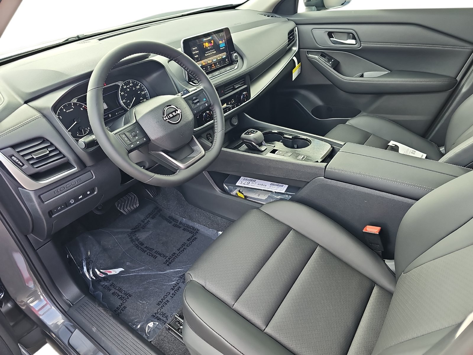New 2027 Nissan Rogue Dark Armor FWD image 16