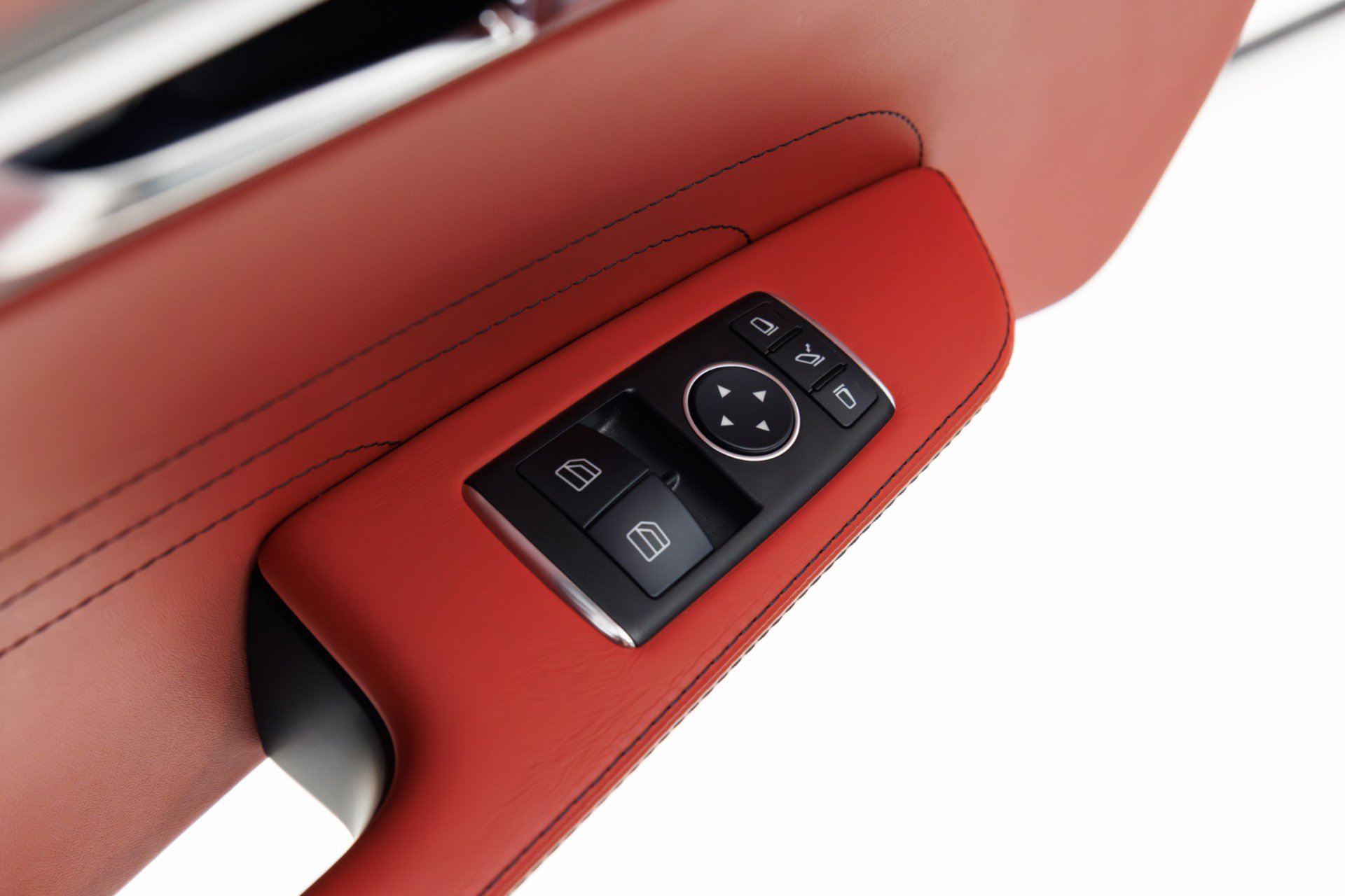 Used 2011 Mercedes-Benz SLS AMG Coupe image 35