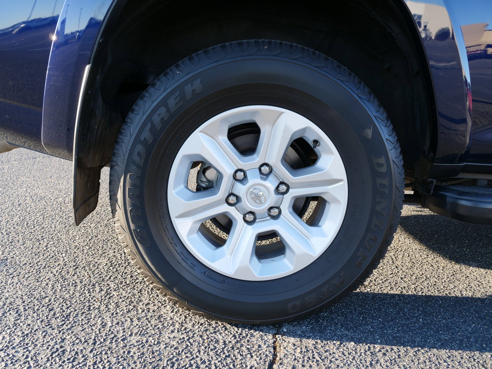 Used 2023 Toyota 4Runner SR5 Premium image 11