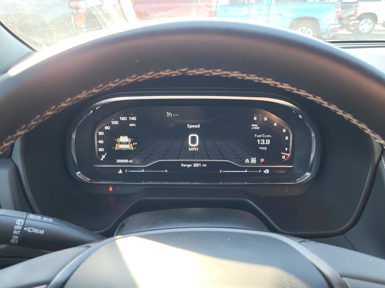 Used 2024 GMC Yukon AT4 w/ Technology Package image 25