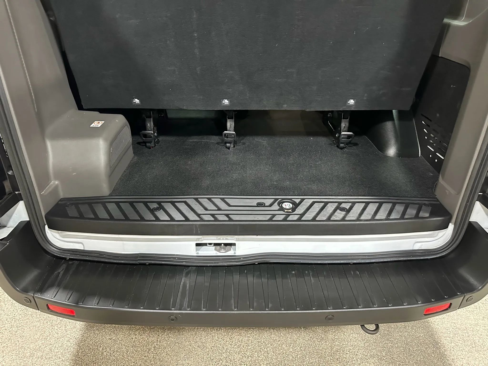 Used 2021 Ford Transit 150 XL image 24