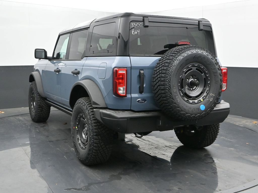Used 2024 Ford Bronco Black Diamond image 9