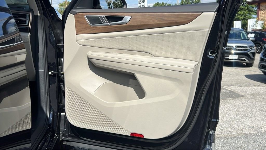 New 2026 Volkswagen Atlas SE image 7