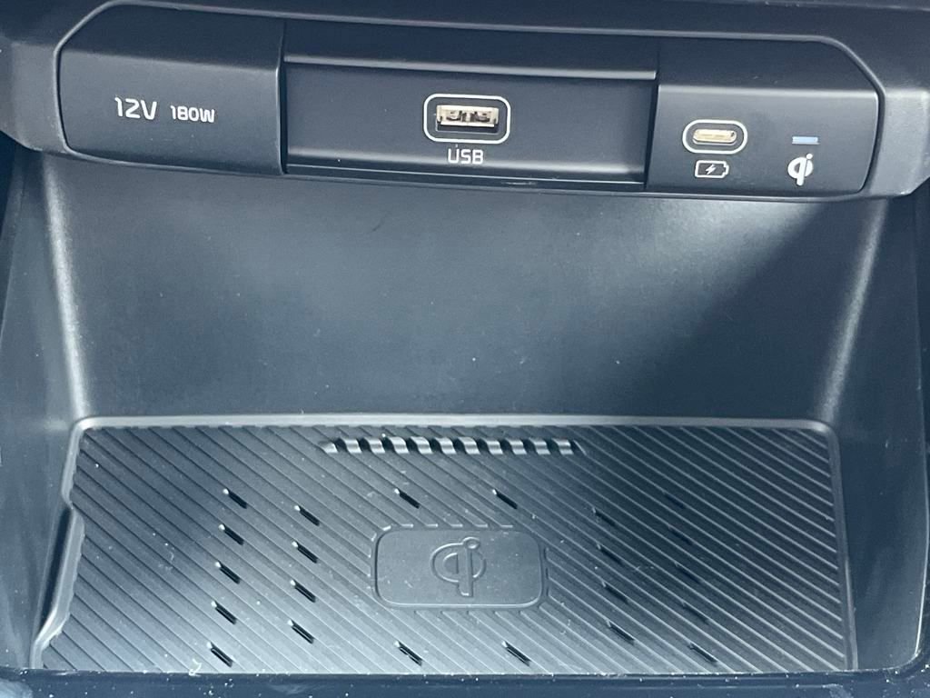 New 2025 Kia Niro EX image 27