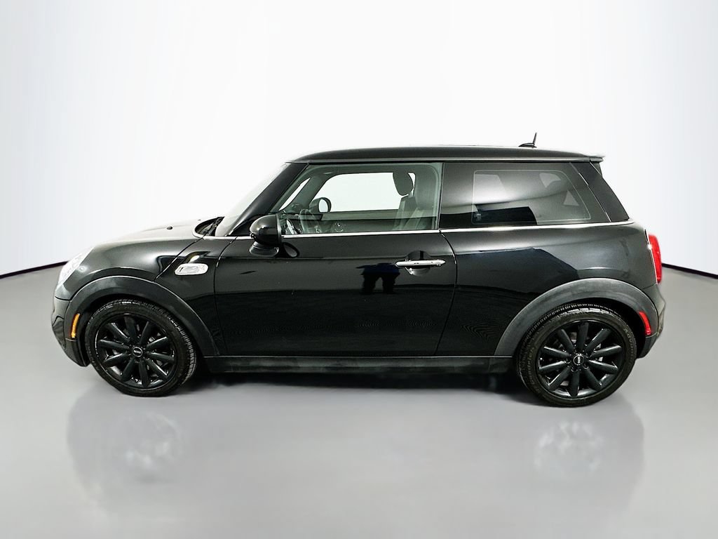 Used 2017 MINI Cooper S FWD image 8