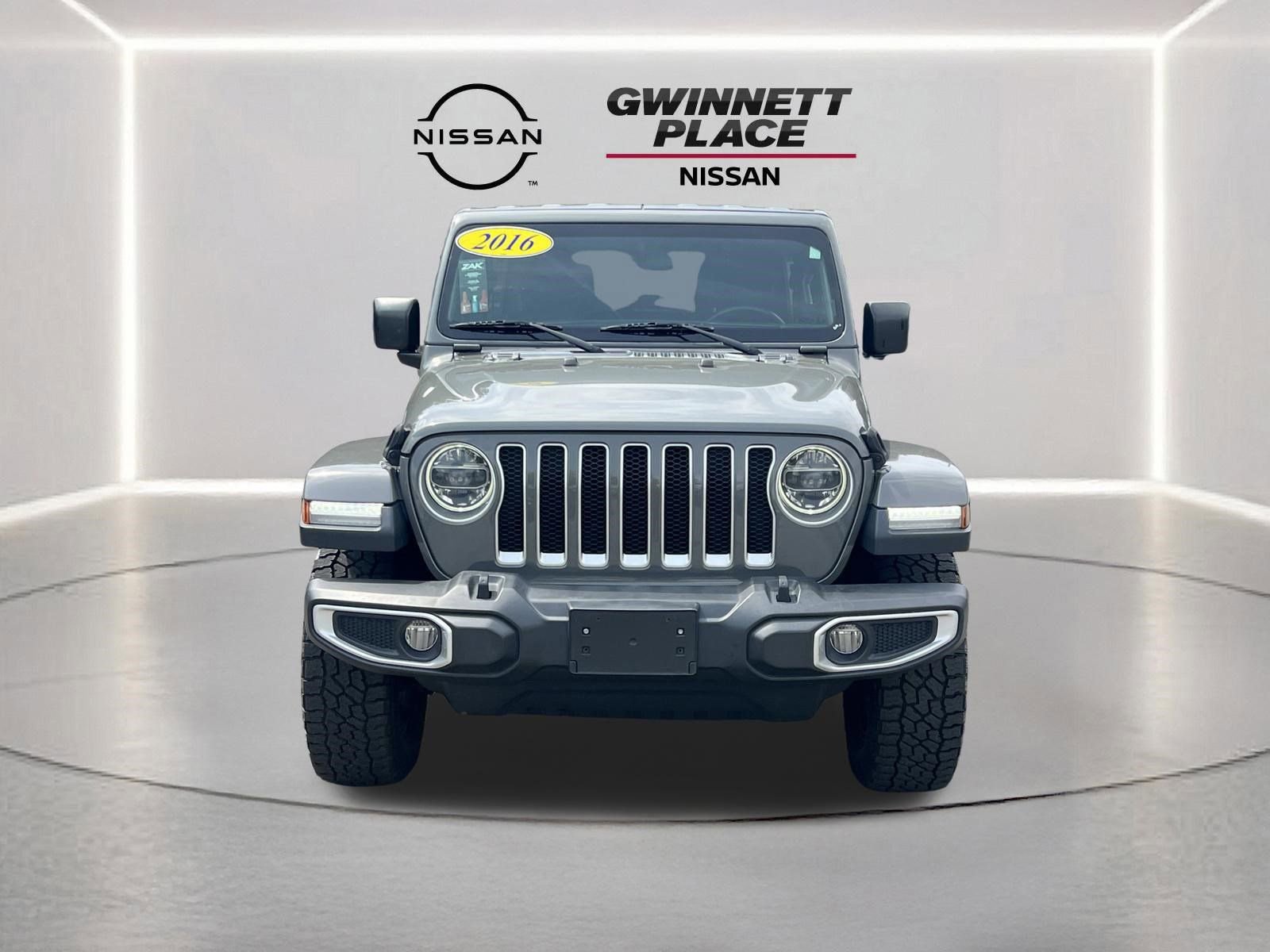 Used 2019 Jeep Wrangler Unlimited Sahara w/ Cold Weather Group image 29