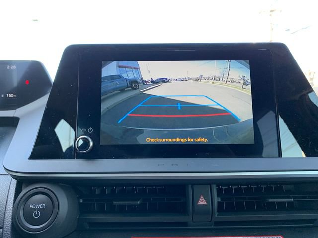 Used 2025 Toyota Prius LE image 22