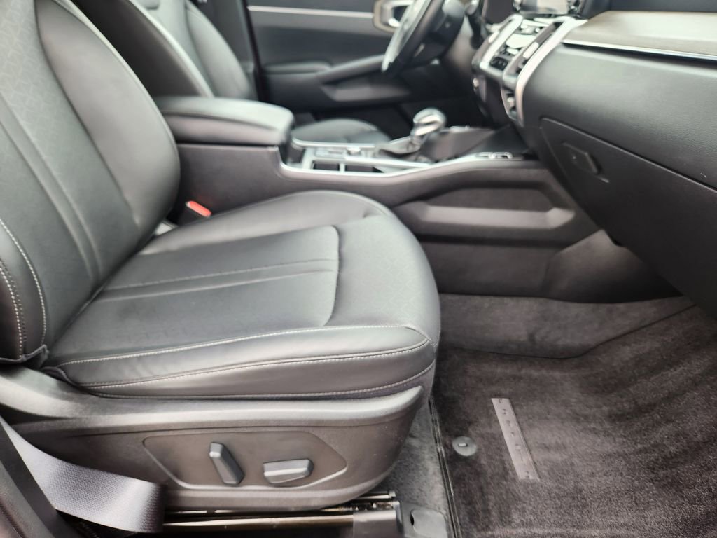 Certified 2023 Kia Sorento X-Line EX image 18