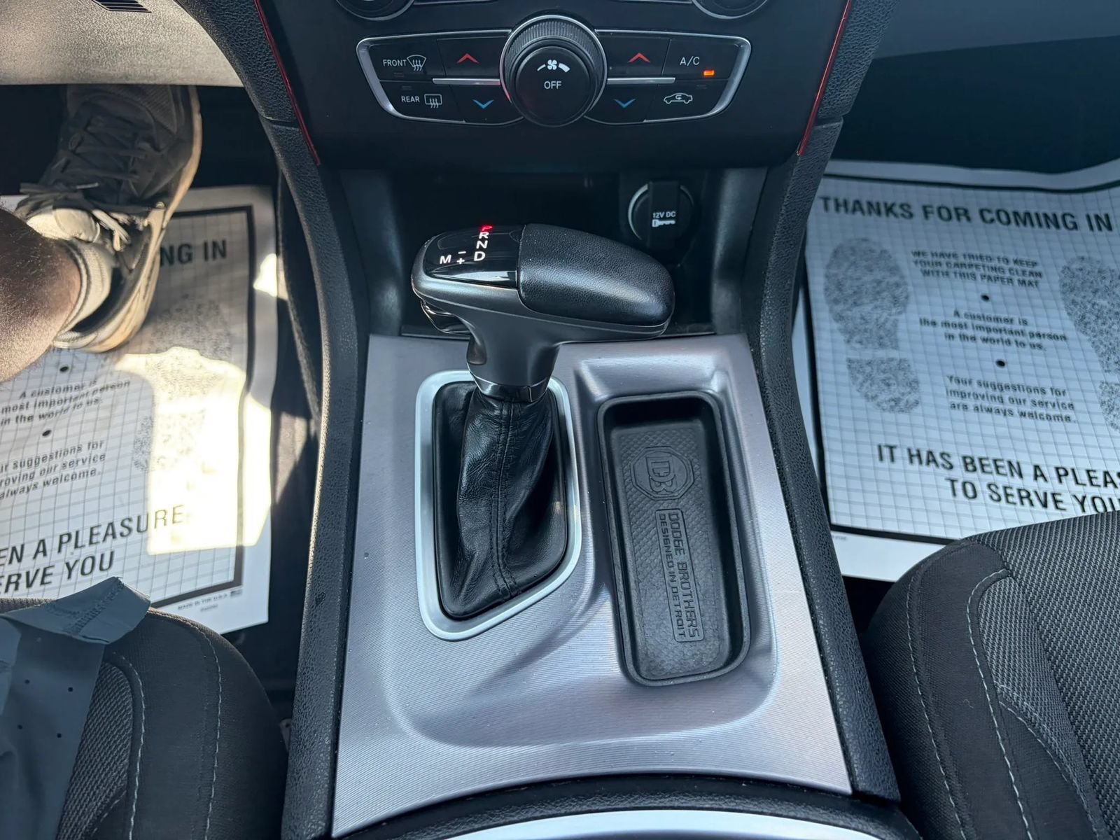 Used 2019 Dodge Charger SXT RWD image 16