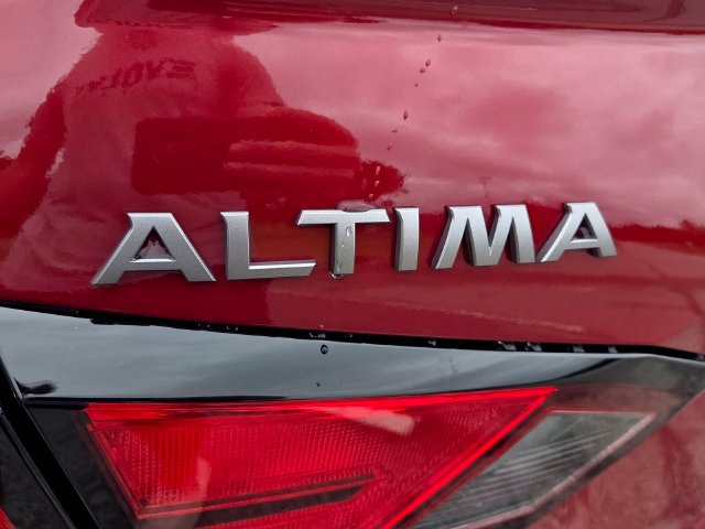 New 2026 Nissan Altima 2.5 SR FWD image 11