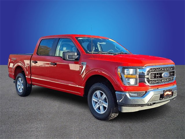 Used 2023 Ford F150 XLT image 3