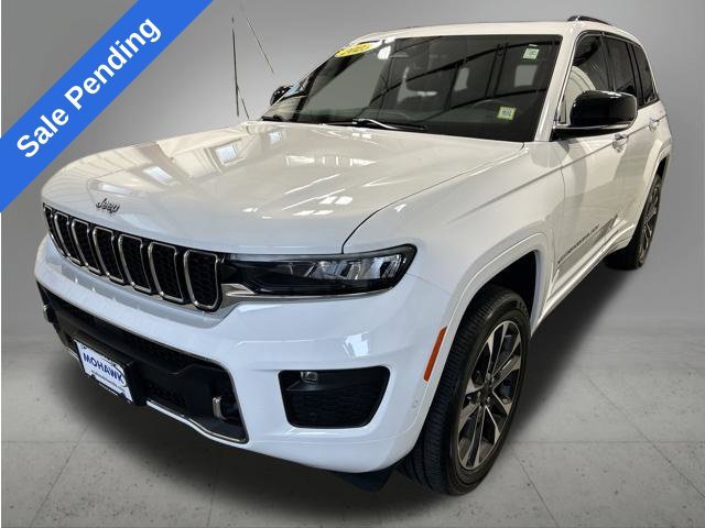 Used 2023 Jeep Grand Cherokee Overland AWD/4WD image 1