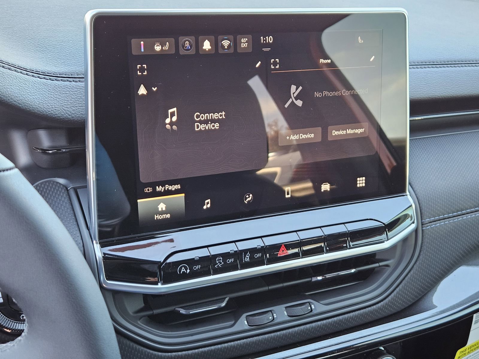 New 2026 Jeep Compass Latitude image 18