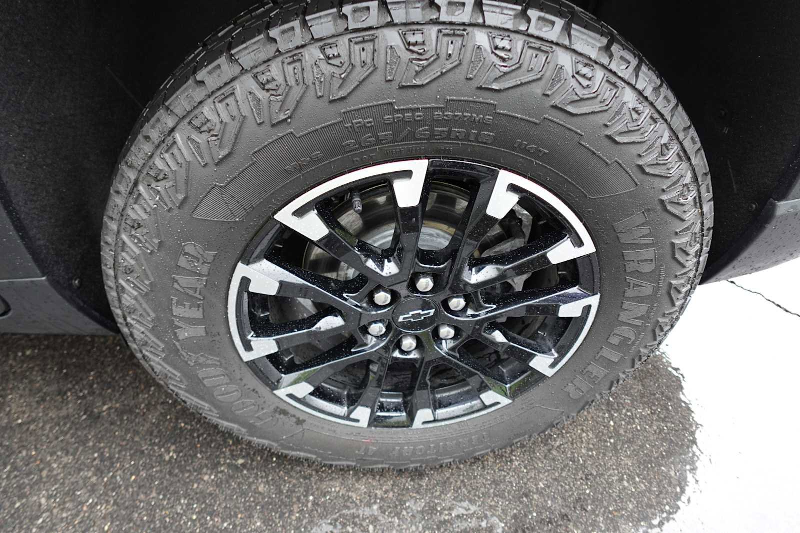 Used 2026 Chevrolet Traverse Z71 AWD/4WD image 35