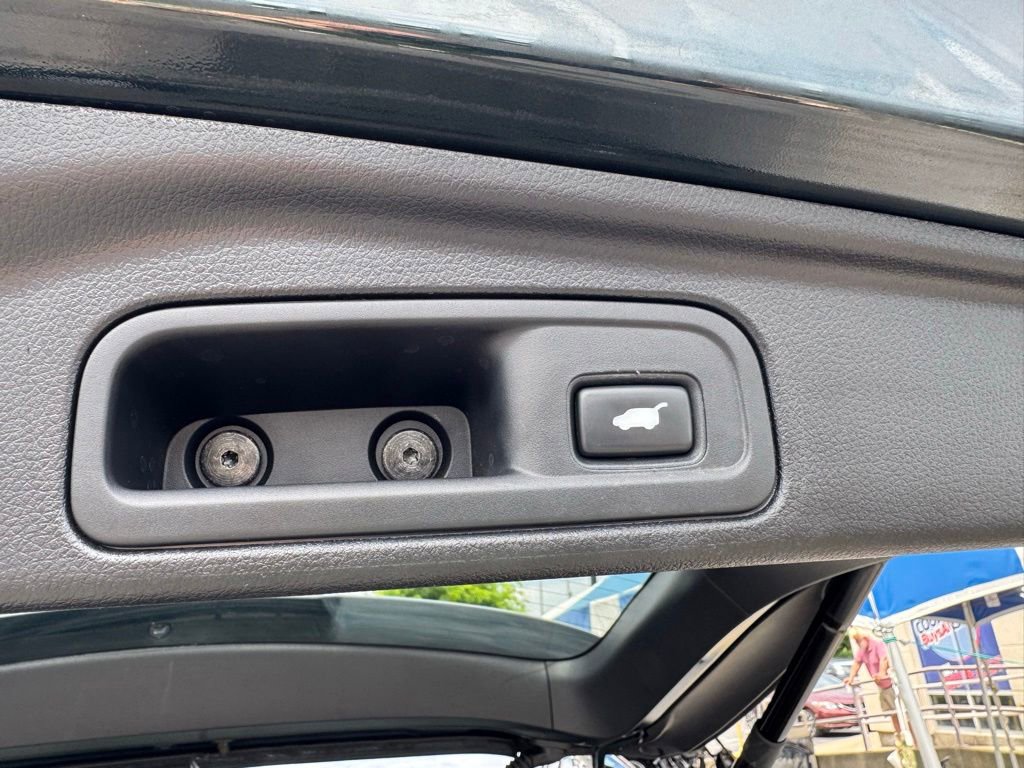 Used 2018 Honda Pilot EX-L image 10
