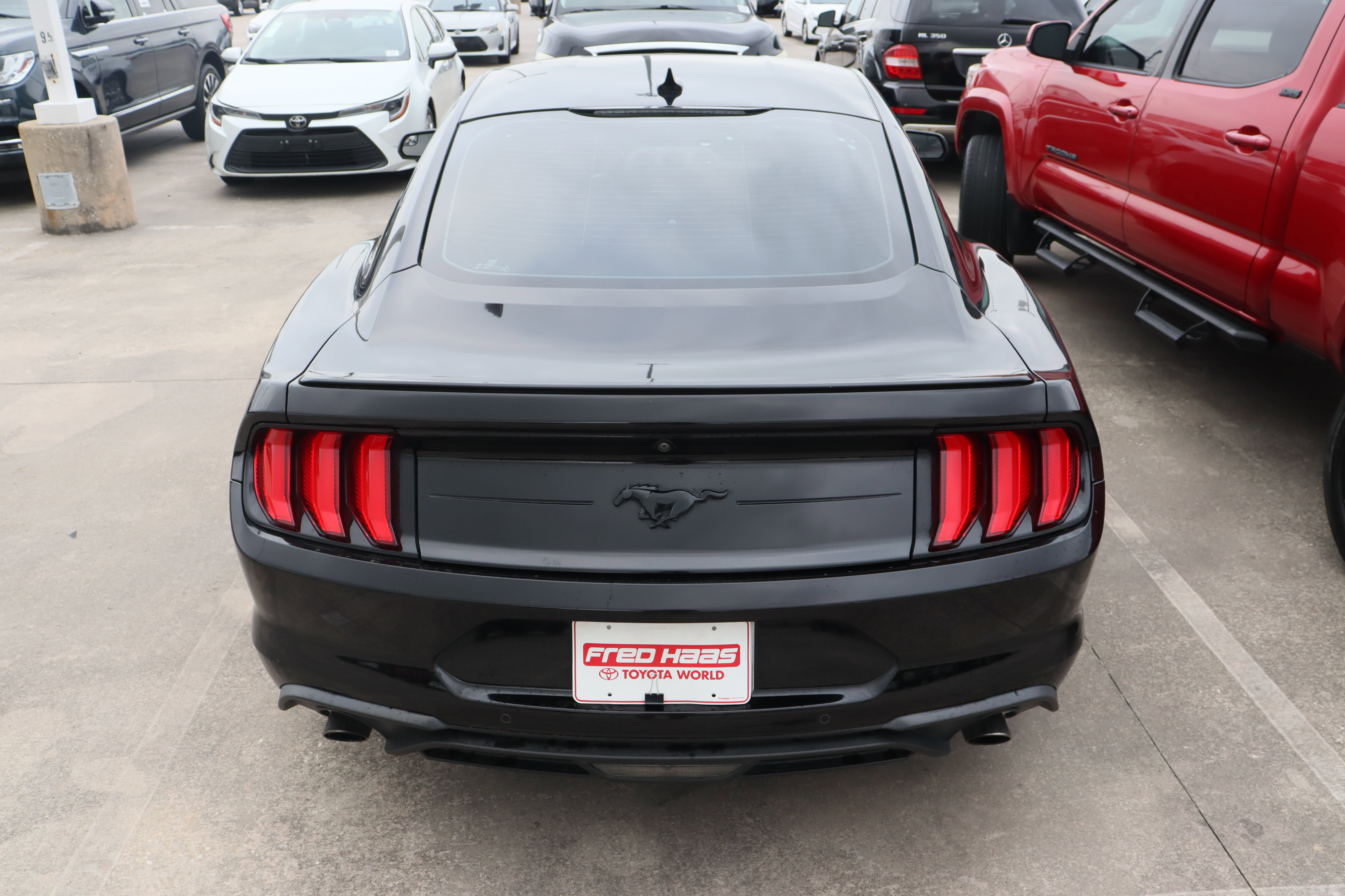 Used 2020 Ford Mustang Coupe w/ Equipment Group 101A RWD image 8