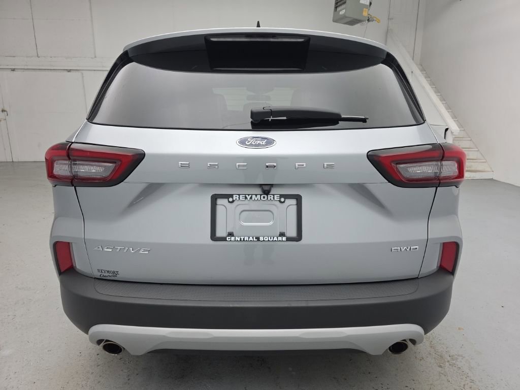 Used 2023 Ford Escape Active image 10