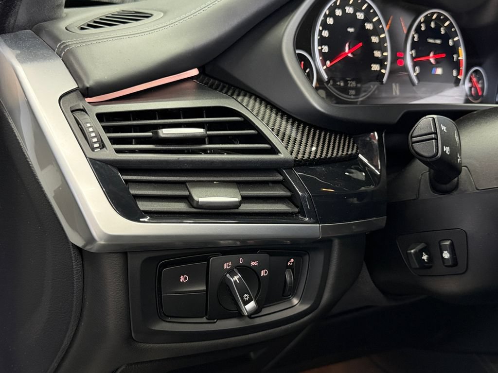 Used 2018 BMW X5 M w/ Executive Package AWD/4WD image 18