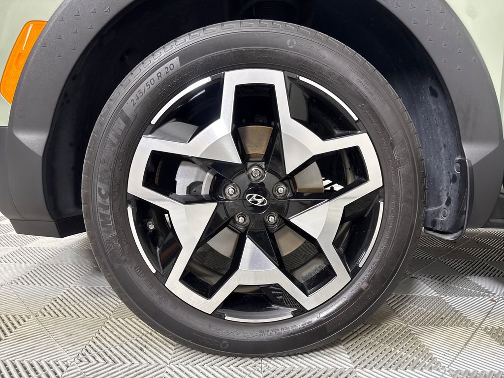 Certified 2022 Hyundai Santa Cruz Limited AWD/4WD image 24