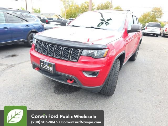 Used 2019 Jeep Grand Cherokee Trailhawk image 3