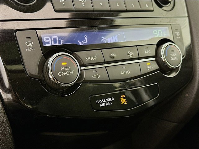 Used 2016 Nissan Rogue SV w/ SV Moonroof Package image 23