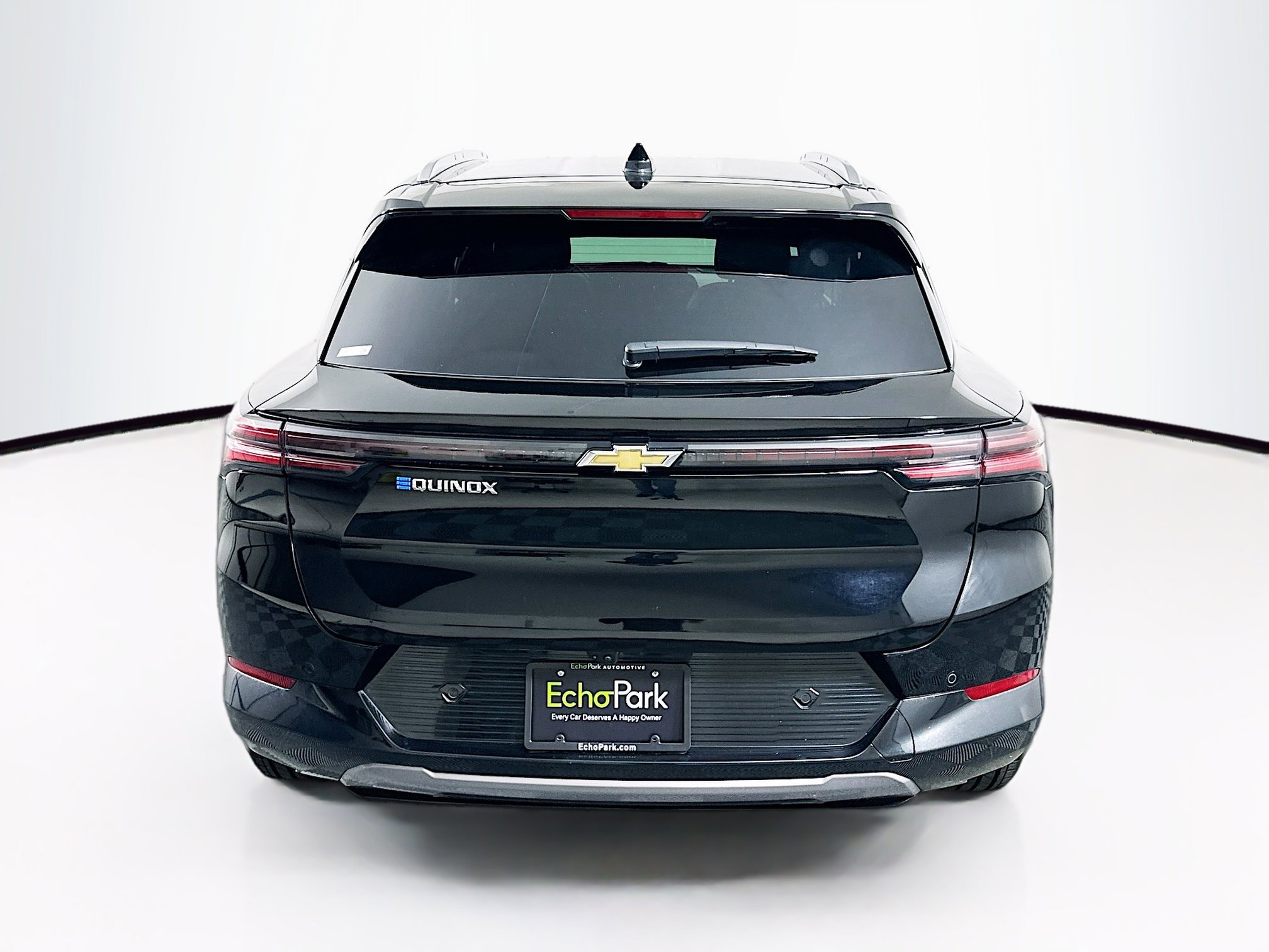 Used 2025 Chevrolet Equinox EV LT FWD image 7