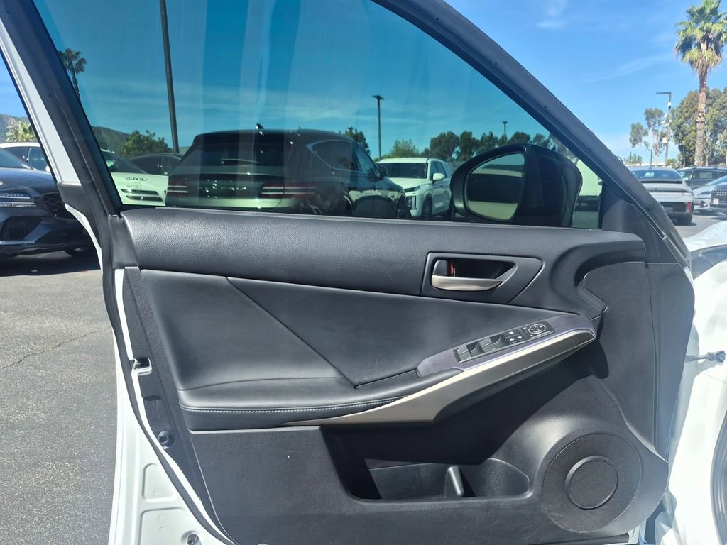 Used 2020 Lexus IS 300 F Sport w/ Blackline Edition image 12