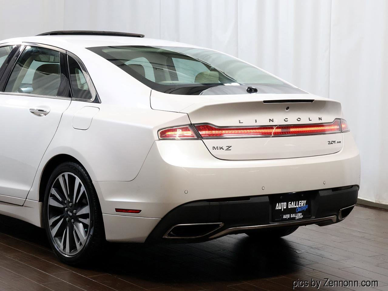 Used 2018 Lincoln MKZ Reserve w/ Climate Package image 8