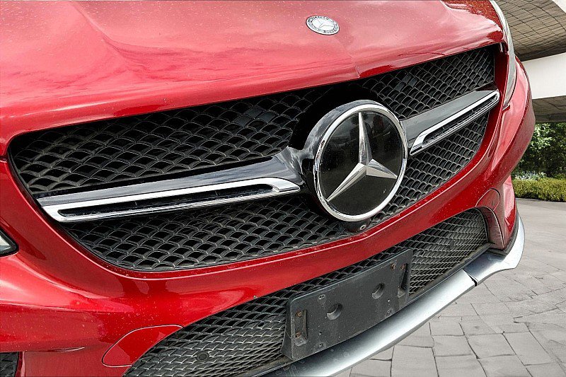 Used 2016 Mercedes-Benz GLE 450 4MATIC Coupe w/ Premium Package image 27