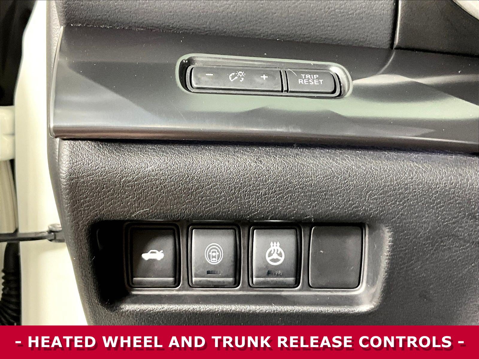 Used 2019 Nissan Maxima SR w/ Premium Package FWD image 37