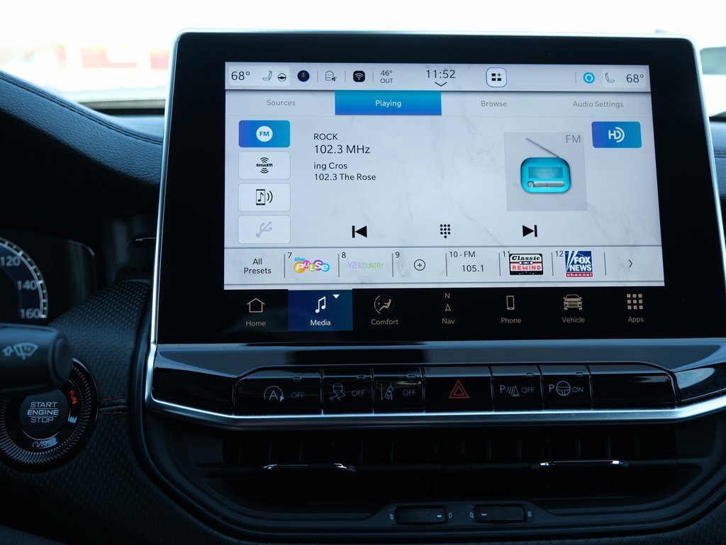 Used 2024 Jeep Compass Trailhawk w/ Trailhawk Elite Group image 20