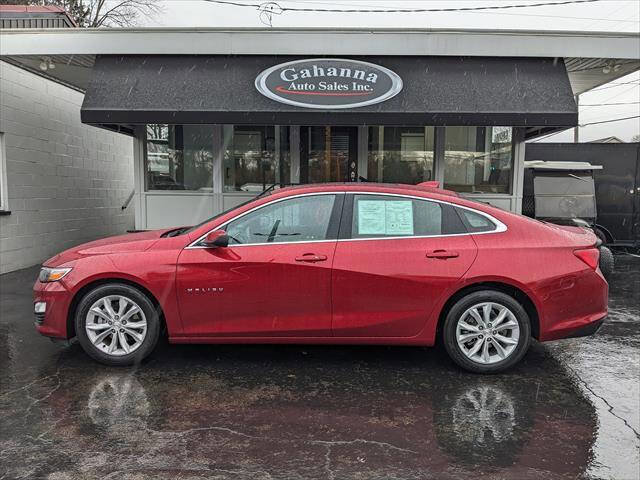 Used 2024 Chevrolet Malibu LT image 2