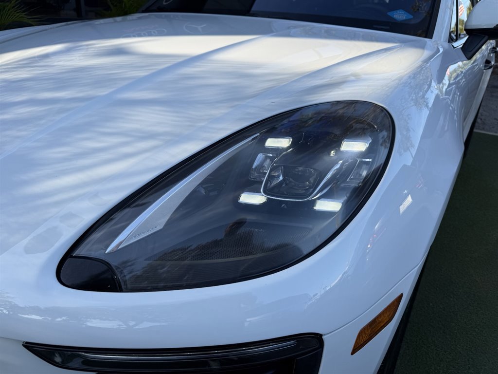 Used 2018 Porsche Macan GTS image 10