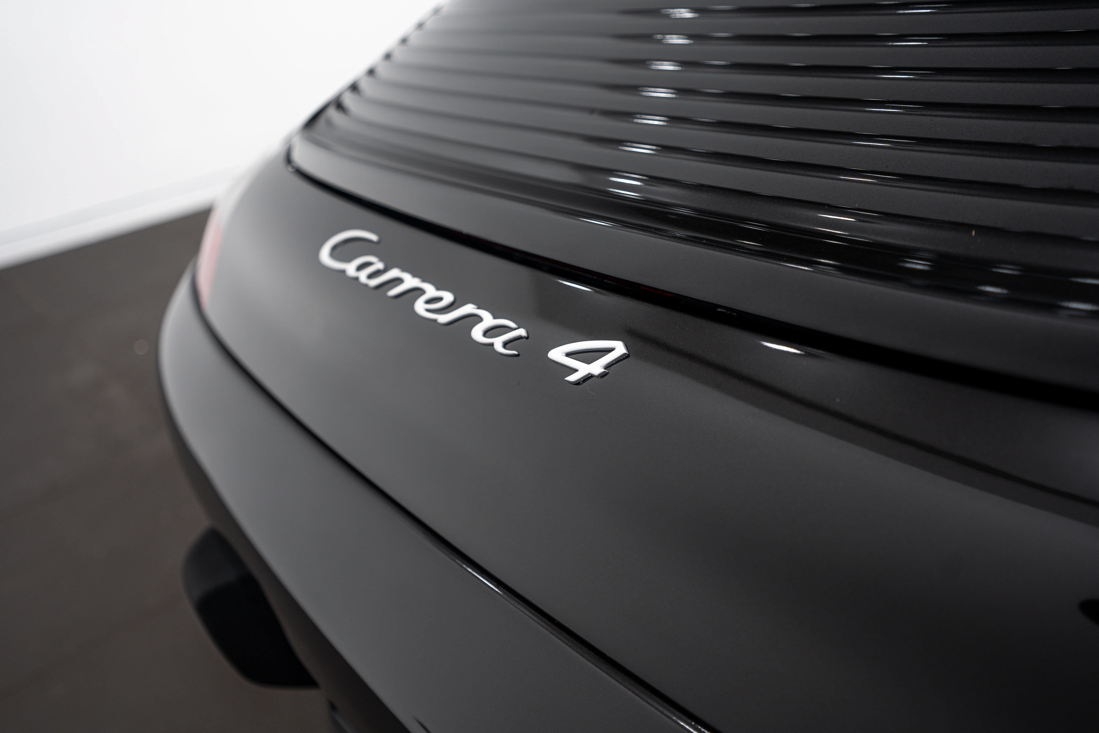 Used 2001 Porsche 911 Carrera 4 AWD/4WD image 27