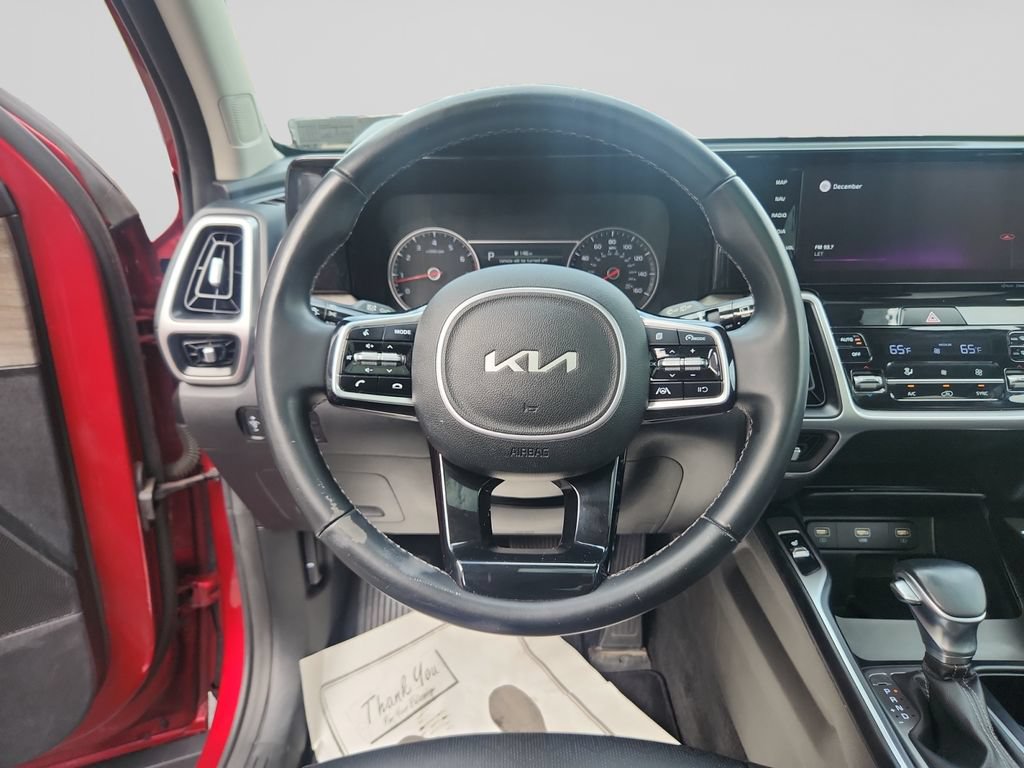 Used 2022 Kia Sorento S w/ Panoramic Sunroof Package AWD/4WD image 13