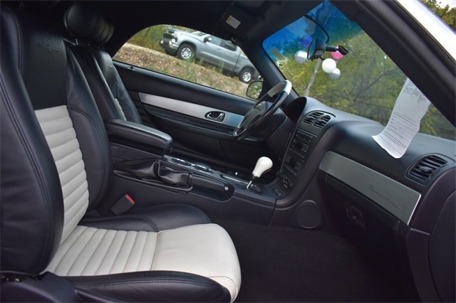 Used 2003 Ford Thunderbird image 14