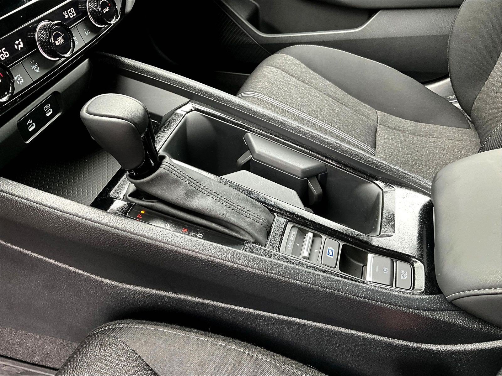 Used 2023 Honda Accord Sport image 17