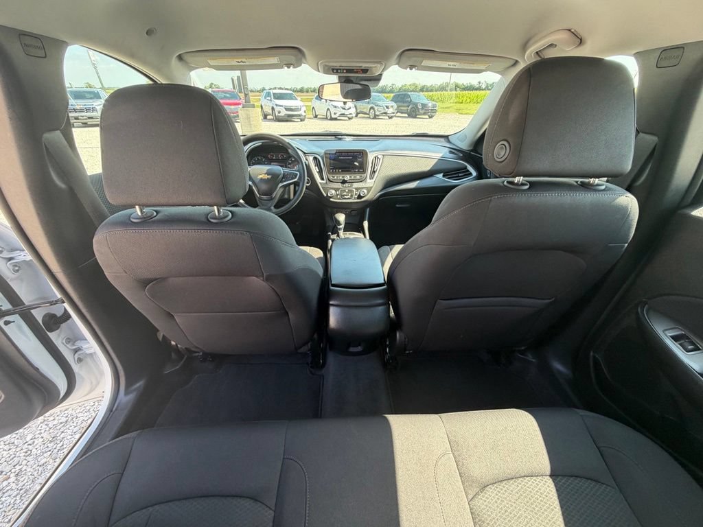 Used 2024 Chevrolet Malibu LS FWD image 24