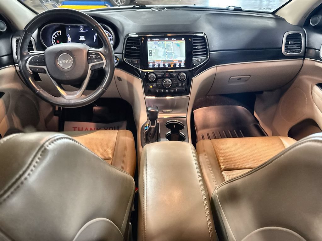 Used 2020 Jeep Grand Cherokee Limited w/ Luxury Group II AWD/4WD image 27