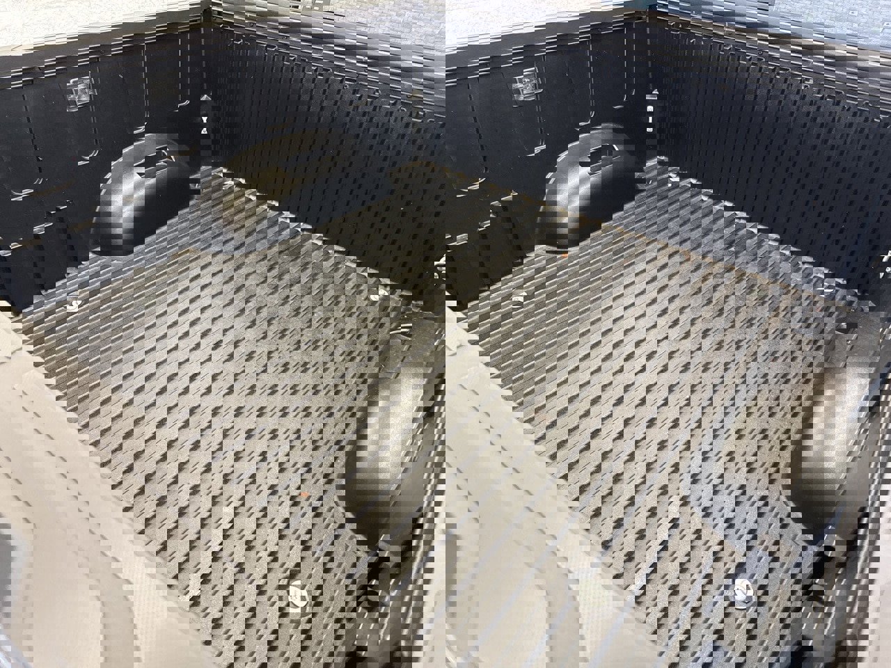 Used 2025 Toyota Tundra Limited image 9