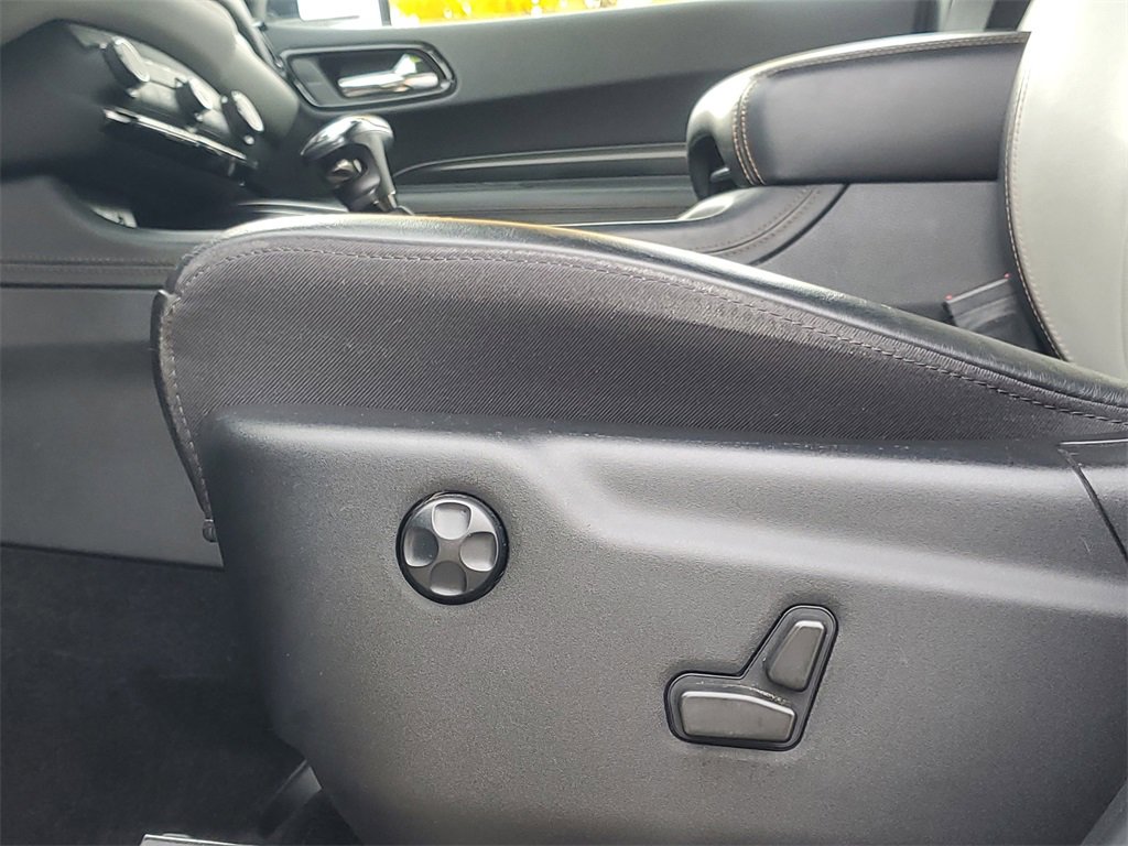 Used 2022 Dodge Durango R/T w/ Trailer Tow Group IV image 11