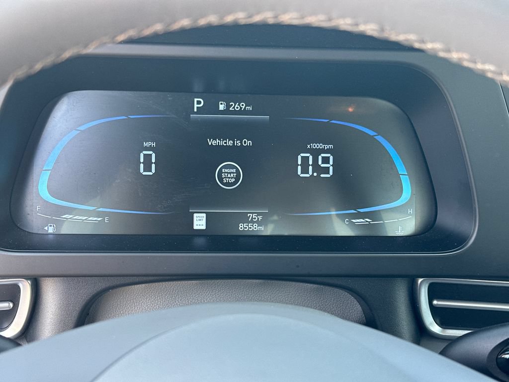 Certified 2025 Hyundai Elantra Sport FWD image 26