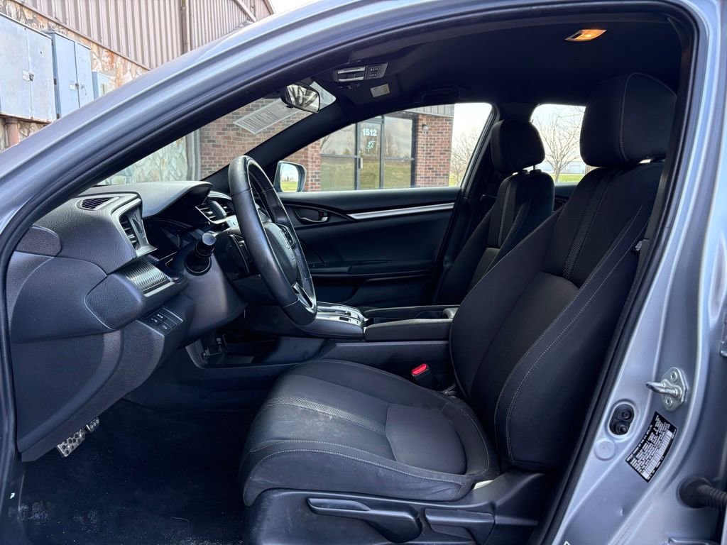 Used 2019 Honda Civic Sport image 17