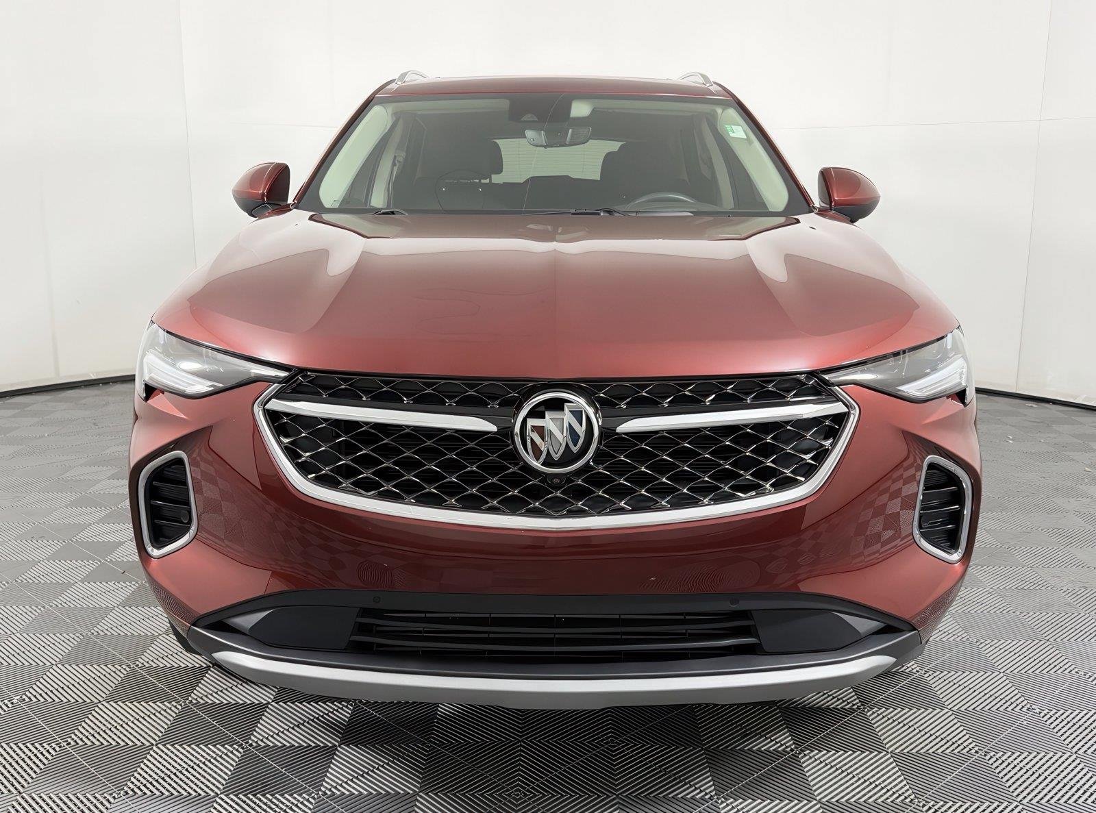 Used 2023 Buick Envision Avenir FWD image 2