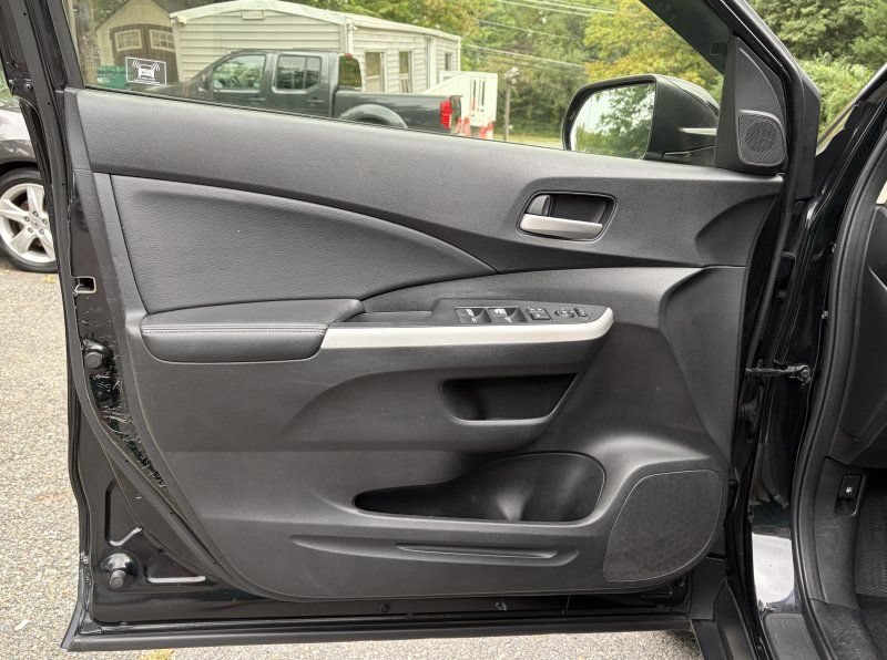 Used 2012 Honda CR-V EX-L image 17