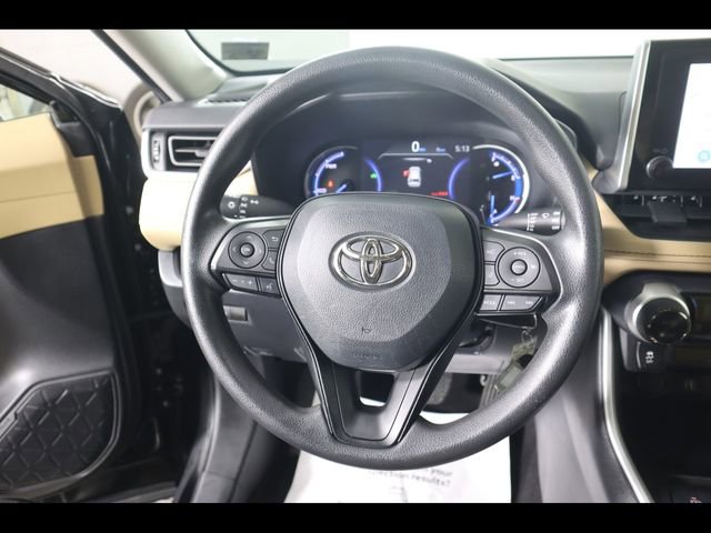 Used 2023 Toyota RAV4 LE image 22