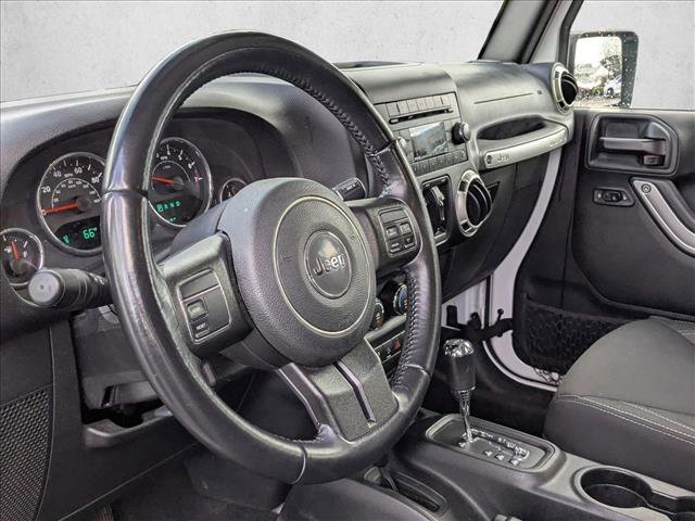 Used 2018 Jeep Wrangler Unlimited Sahara image 10
