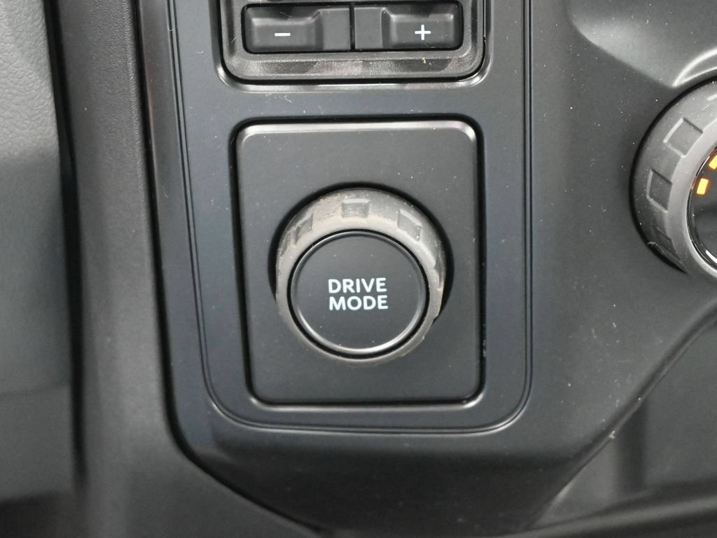 New 2026 Ford F550 2WD Regular Cab Super Duty image 21