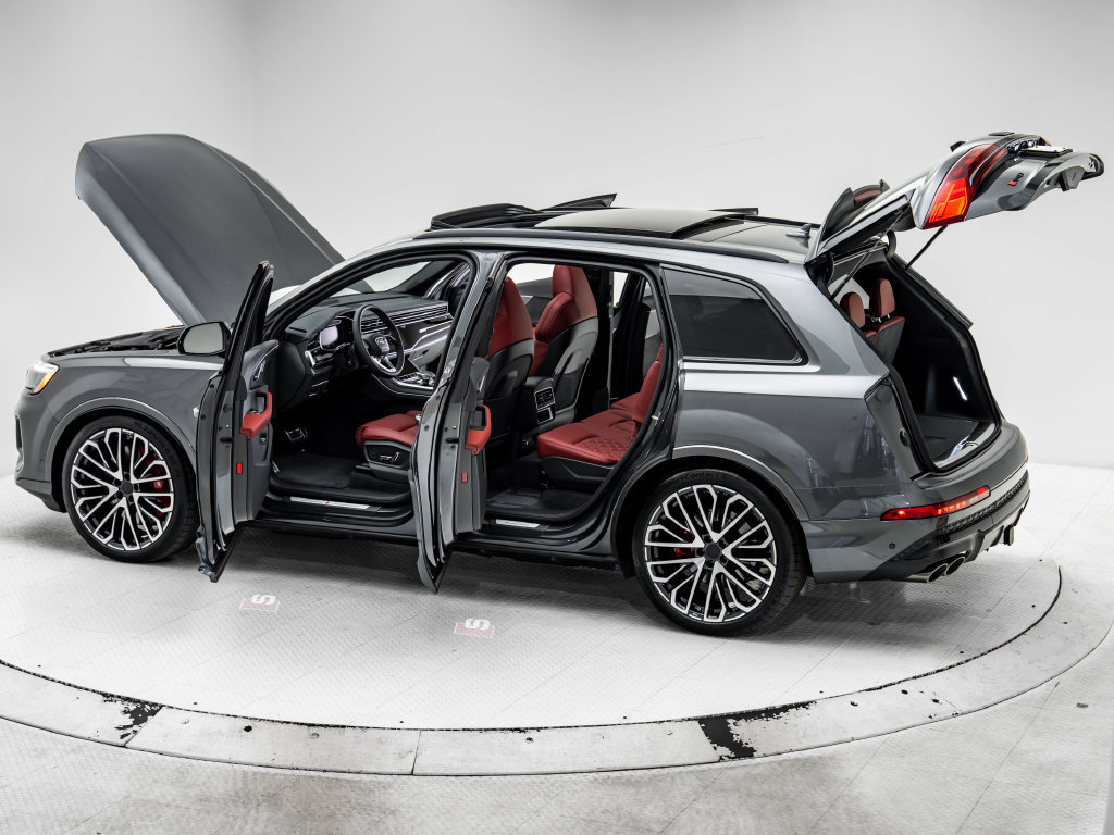 New 2026 Audi SQ7 Prestige AWD/4WD image 41